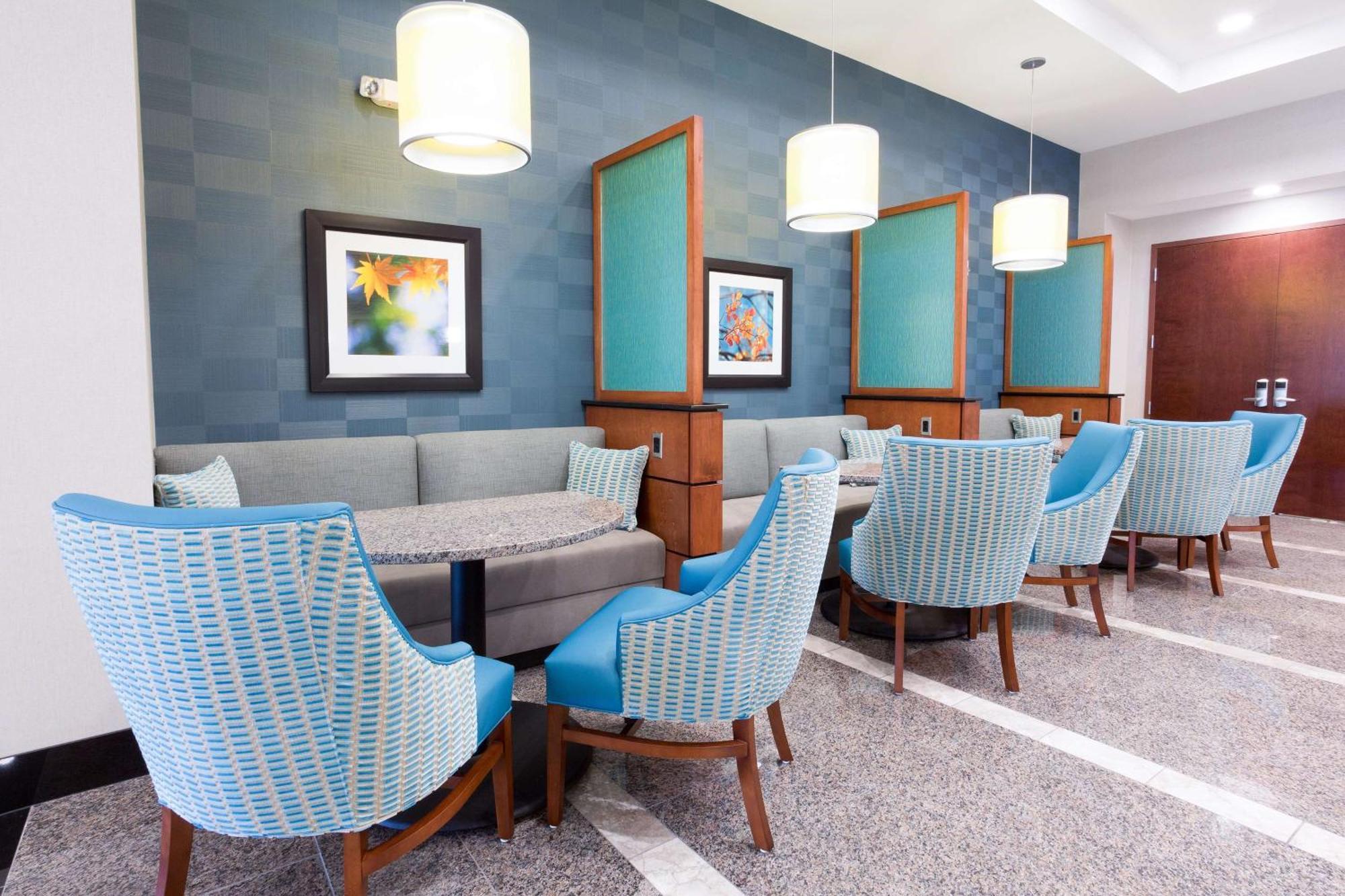 Drury Inn & Suites Бёрлингтон Экстерьер фото