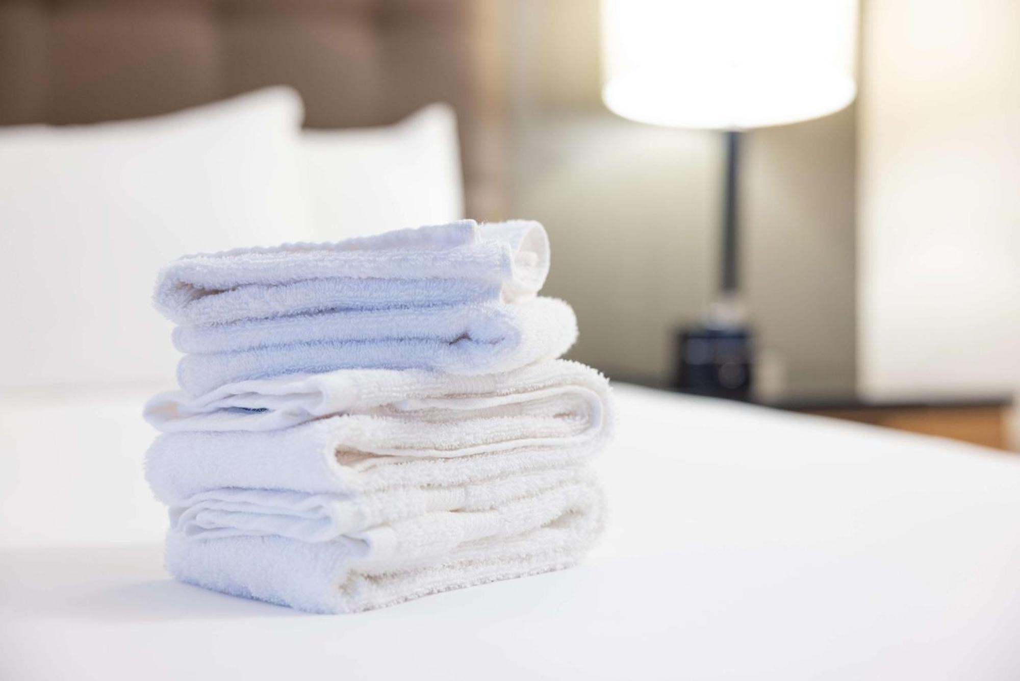 Drury Inn & Suites Бёрлингтон Экстерьер фото